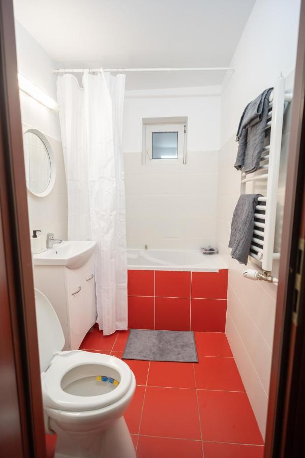 Spacious 2Br Dristor Apartment Bucureşti Exterior foto
