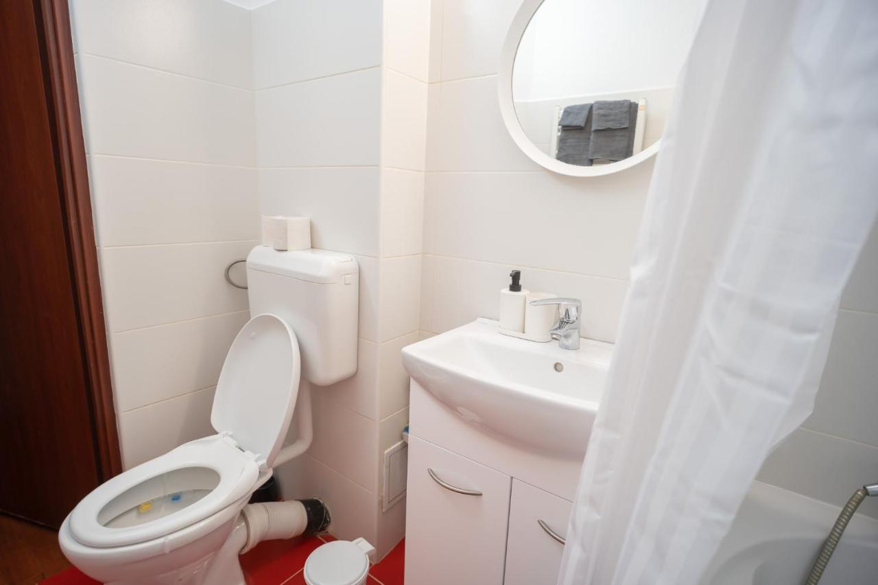 Spacious 2Br Dristor Apartment Bucureşti Exterior foto