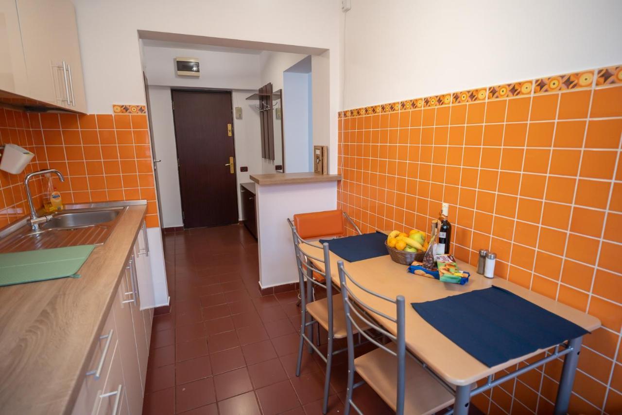 Spacious 2Br Dristor Apartment Bucureşti Exterior foto