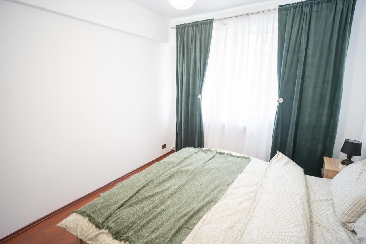 Spacious 2Br Dristor Apartment Bucureşti Exterior foto