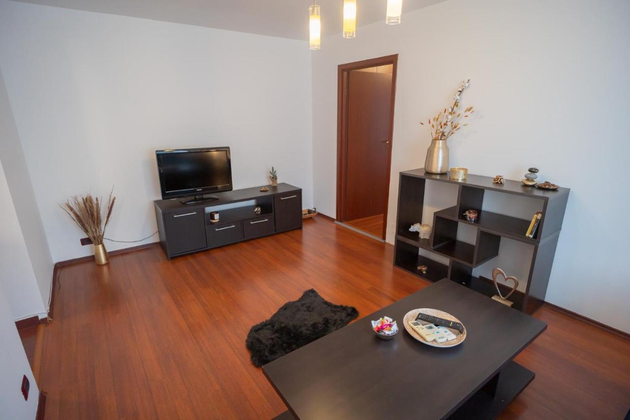 Spacious 2Br Dristor Apartment Bucureşti Exterior foto